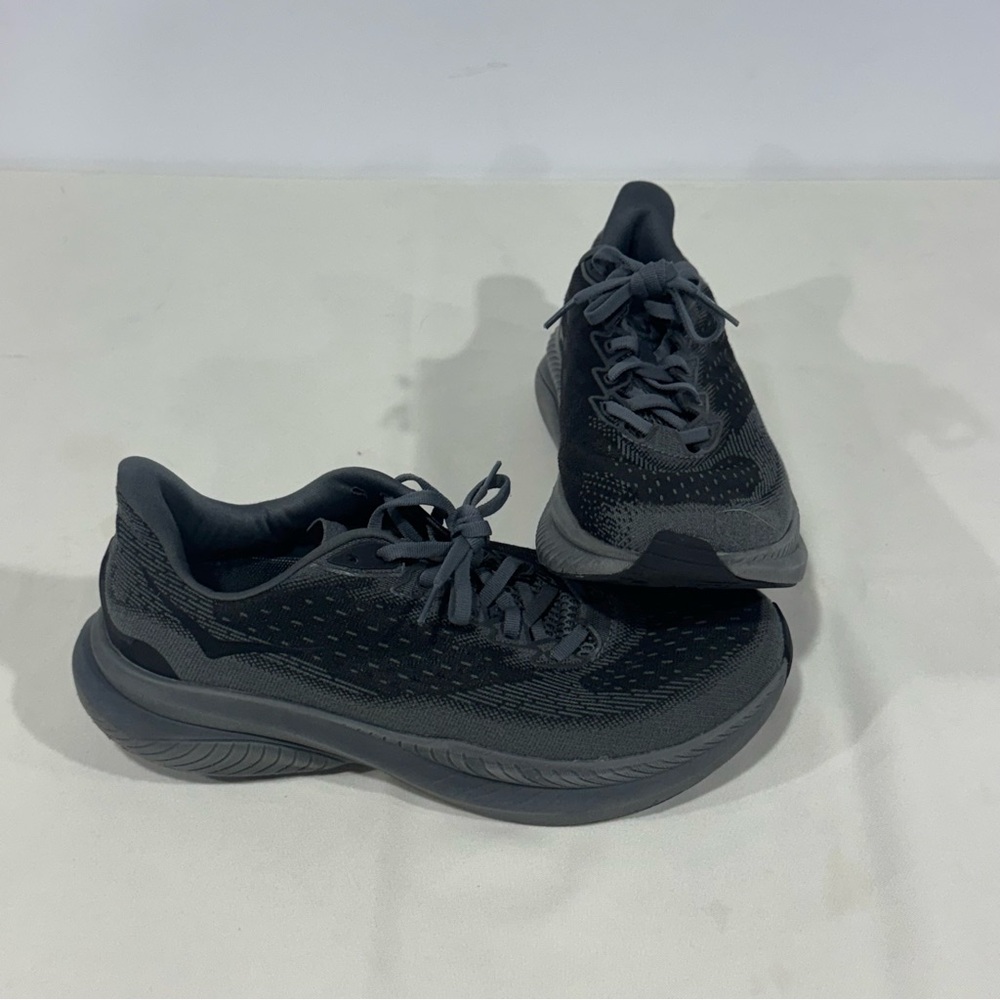 Hoka One One Mach 6 LA Black Gray/Black  Men's Athletic Sneakers Size 10D